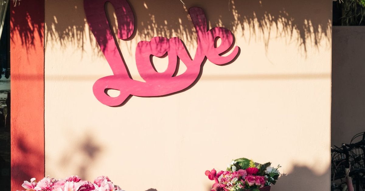 Unforgettable love quotes to ignite your passion - famous expressions.