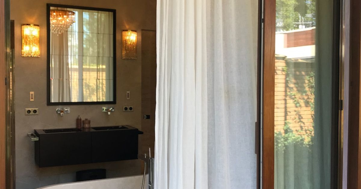 Sweet engagement wishes to celebrate your best friend's special day