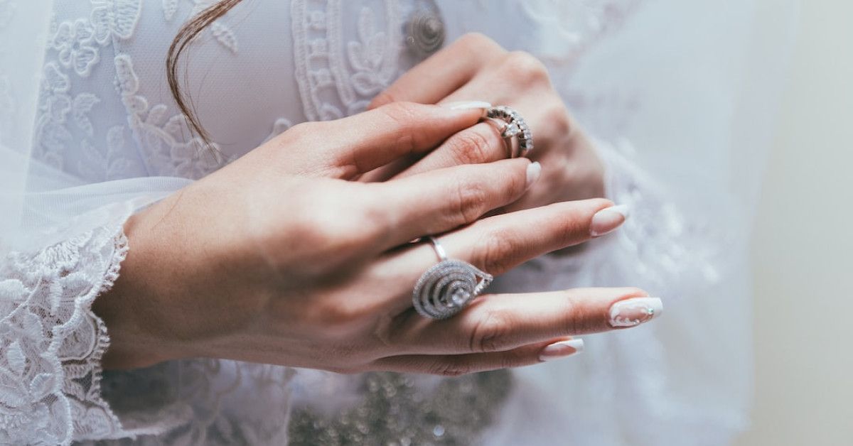 Breathtaking wedding wishes to celebrate your boss's special occasion.