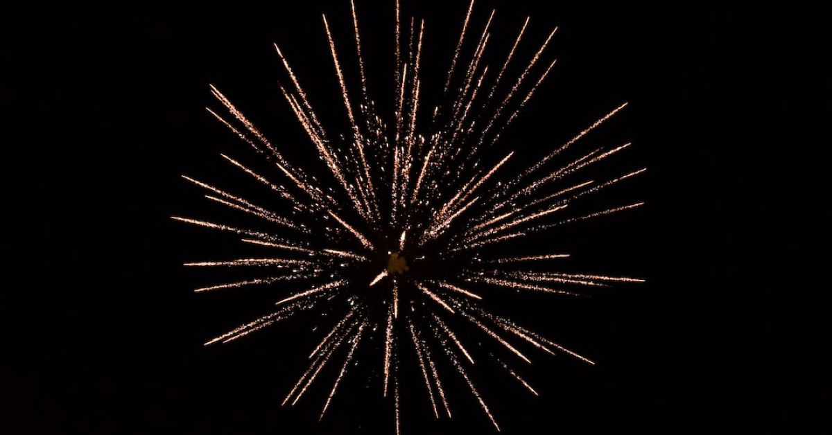 Motivational quotes to celebrate achievements and overcome obstacles.