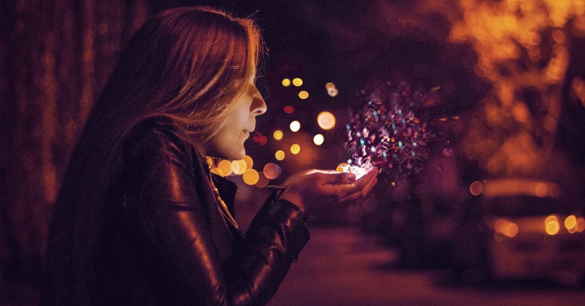 Discover love's magic through 25 romantic quotes. Image description.